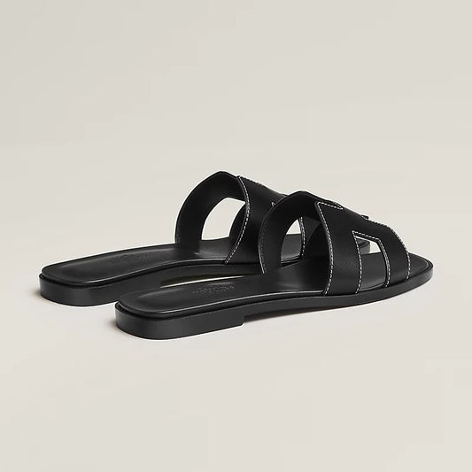 Auran  Sandal