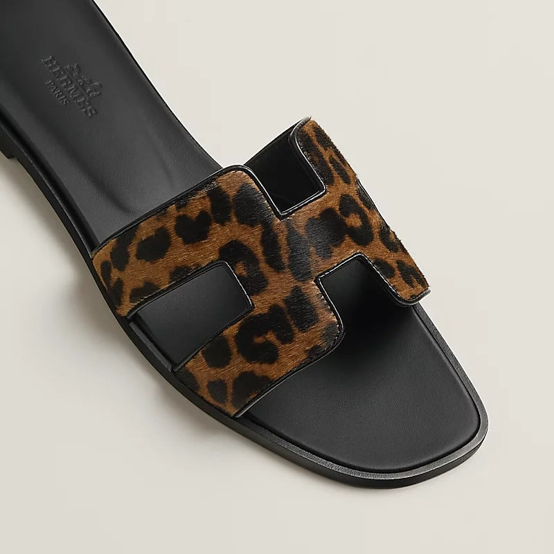 Oran  Sandal