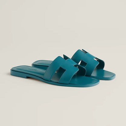 Auran  Sandal